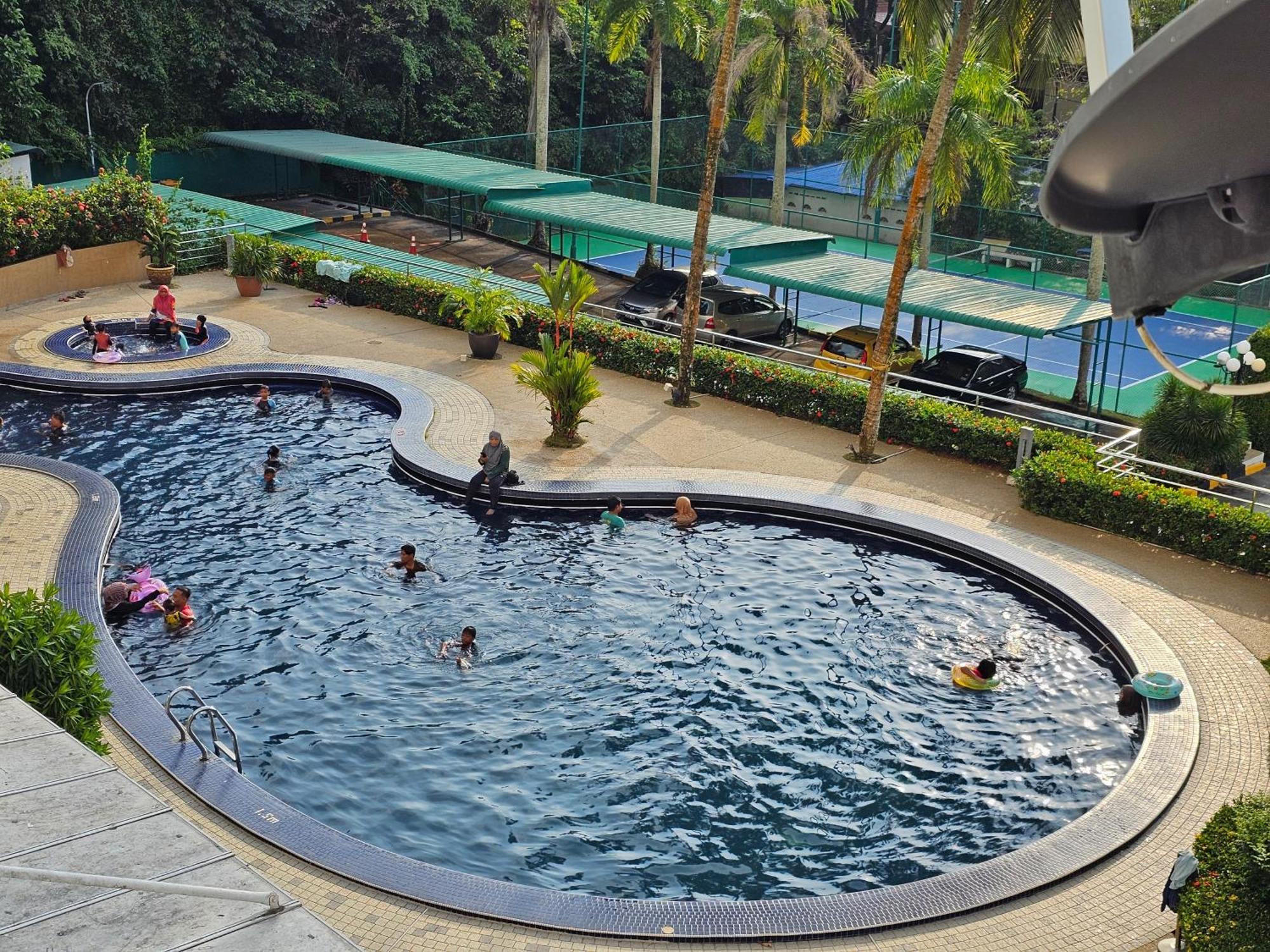 Apartment Bintara Sri Sayang *